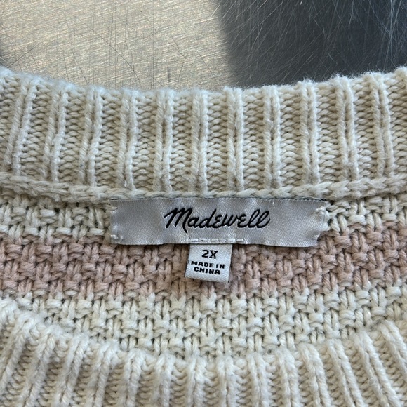 Madewell pullover sweater.  XXL - Picture 7 of 7